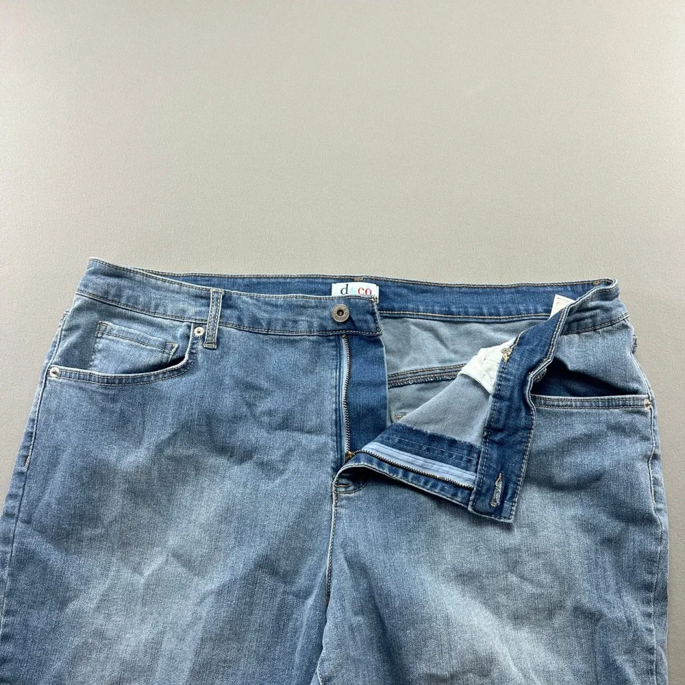 D&Co Bermuda Shorts Womens 20W Blue Denim Cotton Stretch Frayed Hem High Rise